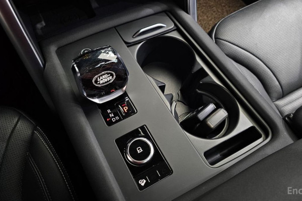 2023 Land Rover Discovery с пробегом 50 791 км