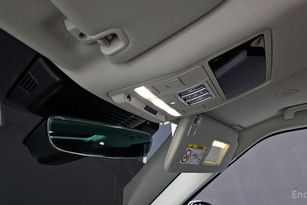 2023 Land Rover Discovery с пробегом 57 831 км