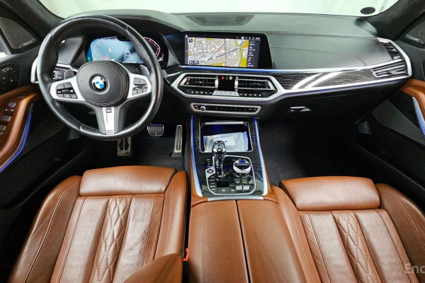 2022 BMW X7 с пробегом 63 032 км