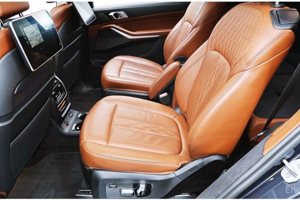 2022 BMW X7 с пробегом 47 534 км