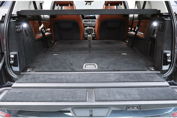 2022 BMW X7 с пробегом 47 534 км