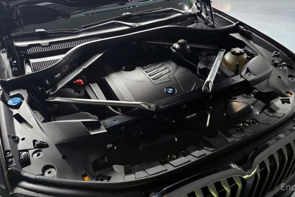 2022 BMW X7 с пробегом 29 822 км