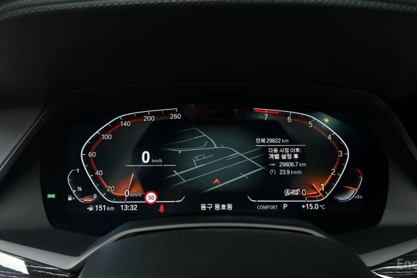 2022 BMW X7 с пробегом 29 822 км