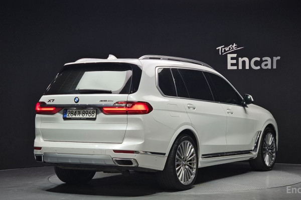 2022 BMW X7 с пробегом 79 912 км