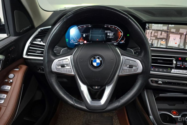 2022 BMW X7 с пробегом 79 701 км