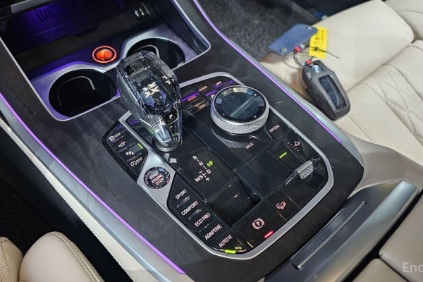 2022 BMW X7 с пробегом 79 912 км