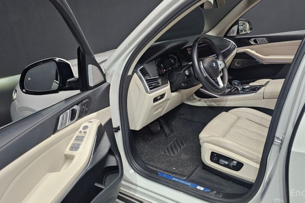 2022 BMW X7 с пробегом 79 912 км