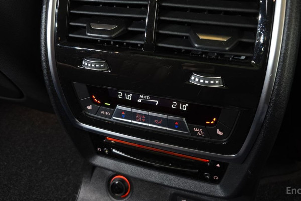 2022 BMW X7 с пробегом 28 932 км