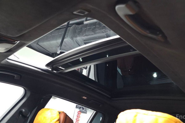 2022 BMW X7 с пробегом 31 333 км