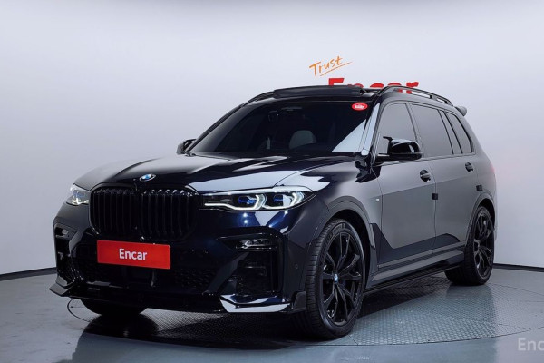 2022 BMW X7 с пробегом 56 586 км