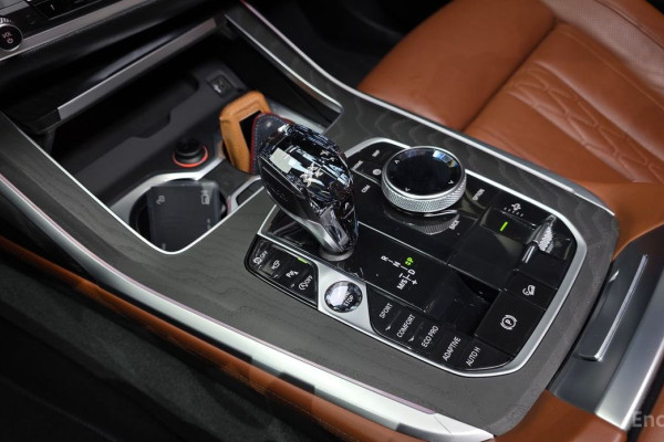 2022 BMW X7 с пробегом 119 221 км