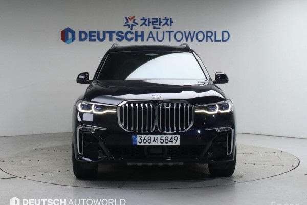 2022 BMW X7 с пробегом 82 678 км