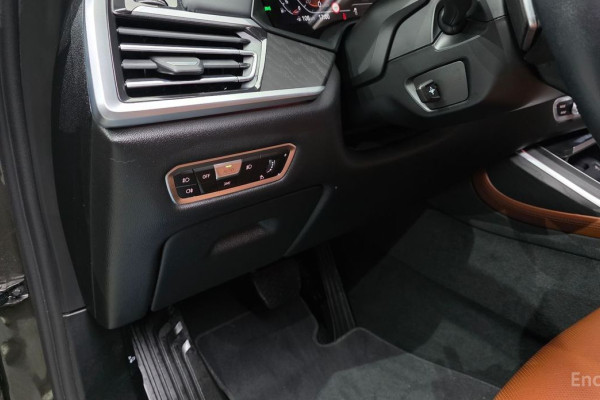 2022 BMW X7 с пробегом 119 221 км