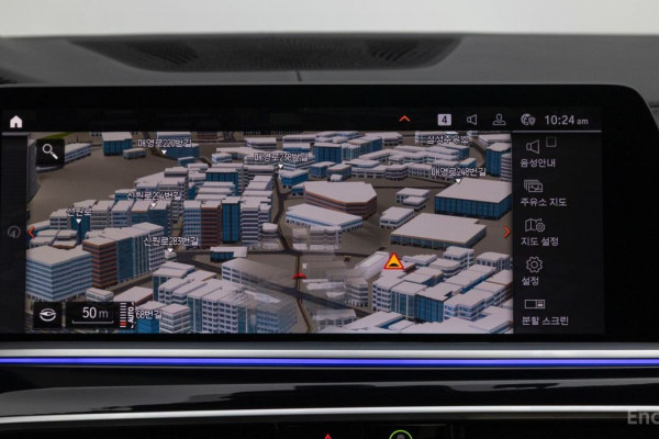 2022 BMW X7 с пробегом 82 299 км