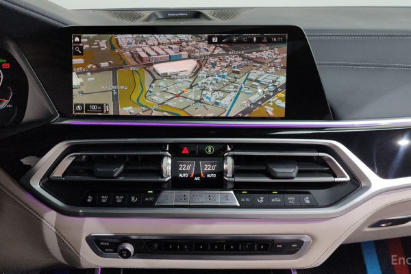 2022 BMW X7 с пробегом 56 586 км