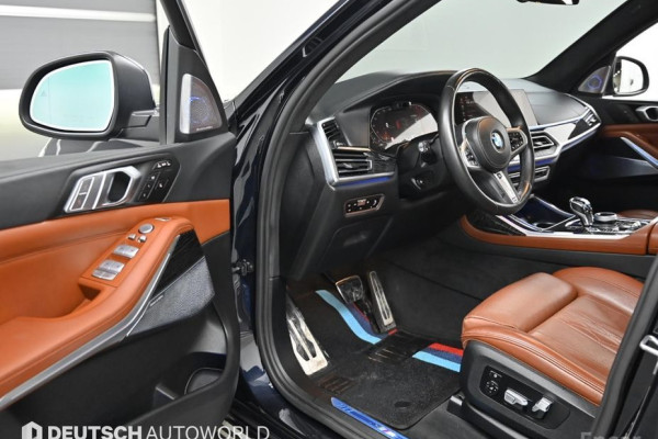 2022 BMW X7 с пробегом 82 678 км