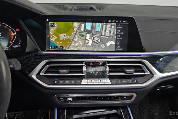 2022 BMW X7 с пробегом 46 183 км