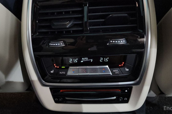 2022 BMW X7 с пробегом 56 586 км