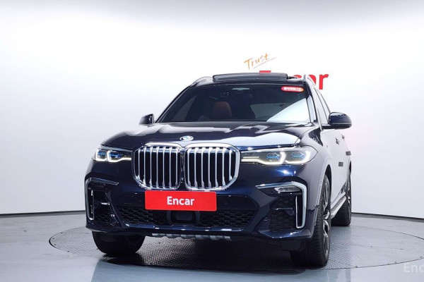 2022 BMW X7 с пробегом 57 206 км