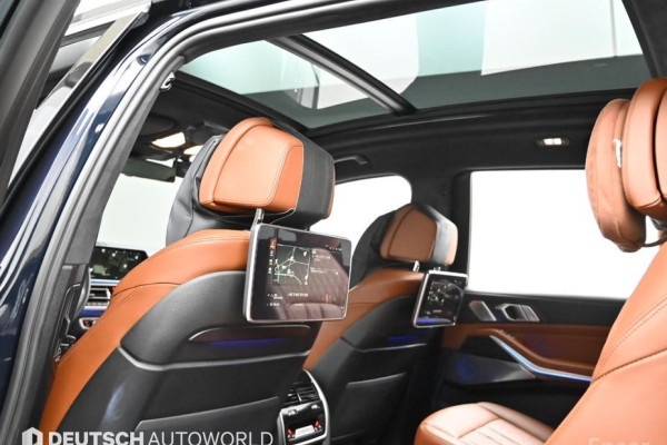 2022 BMW X7 с пробегом 82 678 км
