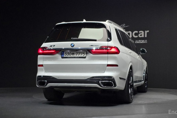 2022 BMW X7 с пробегом 71 678 км