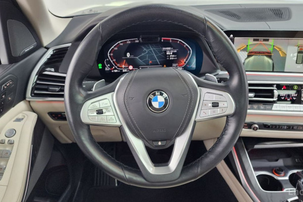 2022 BMW X7 с пробегом 45 202 км