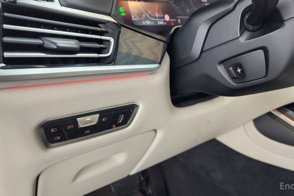 2022 BMW X7 с пробегом 45 202 км