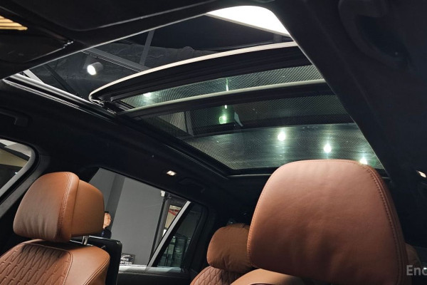 2022 BMW X7 с пробегом 77 673 км