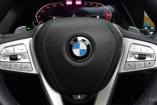 2022 BMW X7 с пробегом 42 089 км