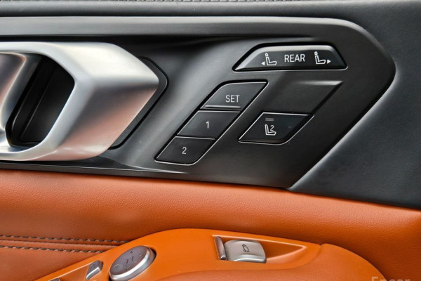 2022 BMW X7 с пробегом 32 428 км