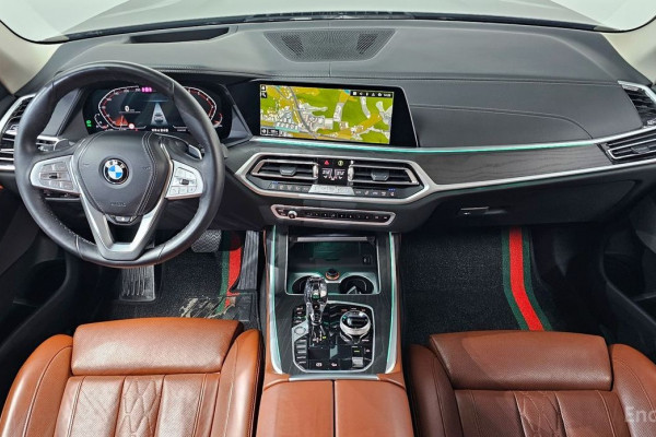 2022 BMW X7 с пробегом 89 163 км