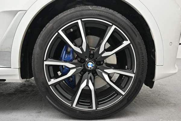 2022 BMW X7 с пробегом 134 623 км