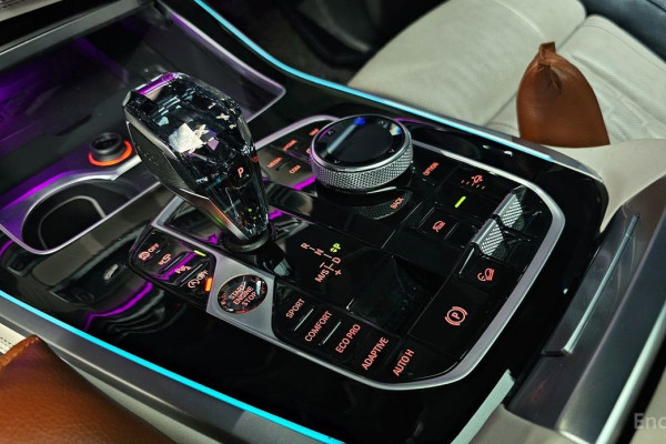 2022 BMW X7 с пробегом 37 669 км