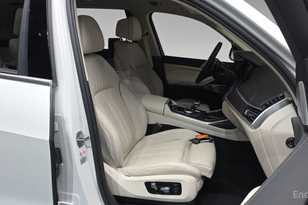 2022 BMW X7 с пробегом 41 622 км