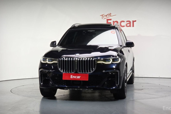 2022 BMW X7 с пробегом 62 155 км