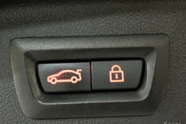 2022 BMW X7 с пробегом 181 325 км