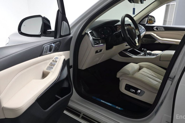 2022 BMW X7 с пробегом 41 622 км