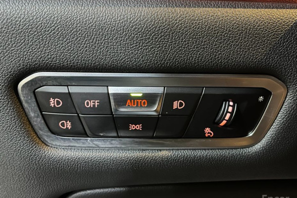 2022 BMW X7 с пробегом 181 325 км