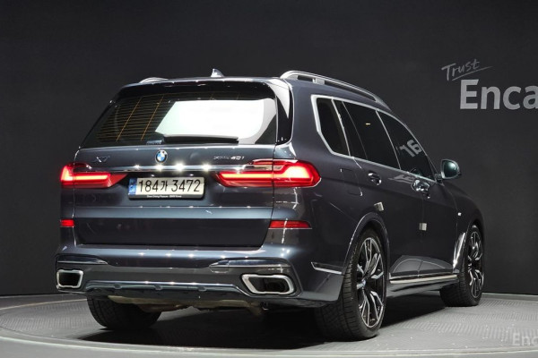 2022 BMW X7 с пробегом 42 244 км