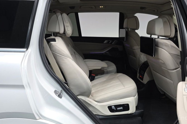 2022 BMW X7 с пробегом 41 622 км