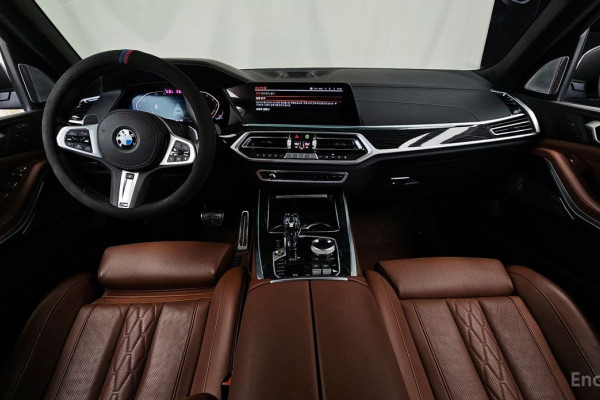 2022 BMW X7 с пробегом 42 244 км