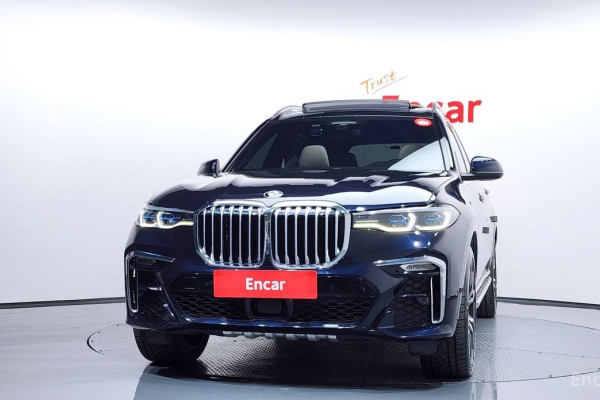 2022 BMW X7 с пробегом 72 361 км
