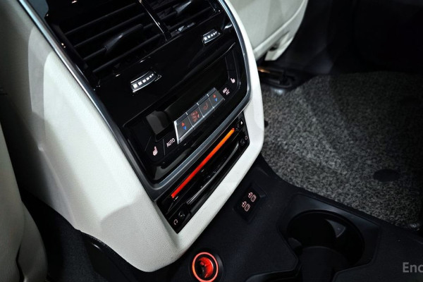 2022 BMW X7 с пробегом 37 669 км