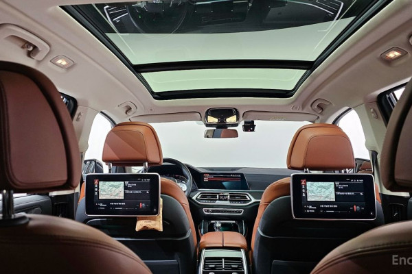 2022 BMW X7 с пробегом 89 163 км