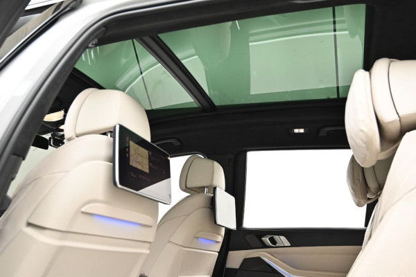 2022 BMW X7 с пробегом 134 623 км