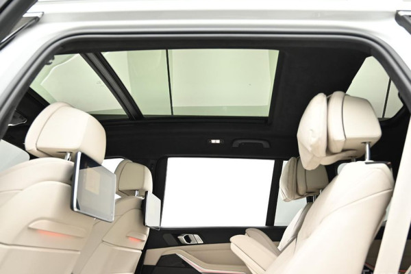 2022 BMW X7 с пробегом 101 083 км