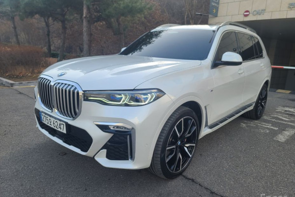 2022 BMW X7 с пробегом 54 138 км