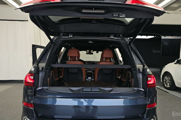 2022 BMW X7 с пробегом 42 244 км