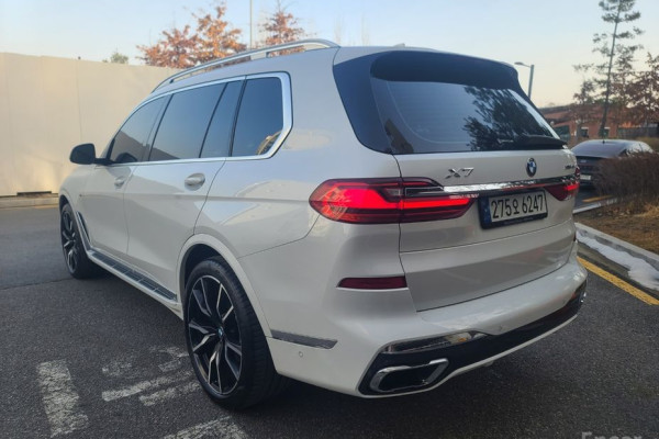 2022 BMW X7 с пробегом 54 138 км