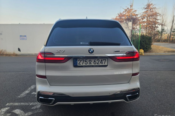 2022 BMW X7 с пробегом 54 138 км